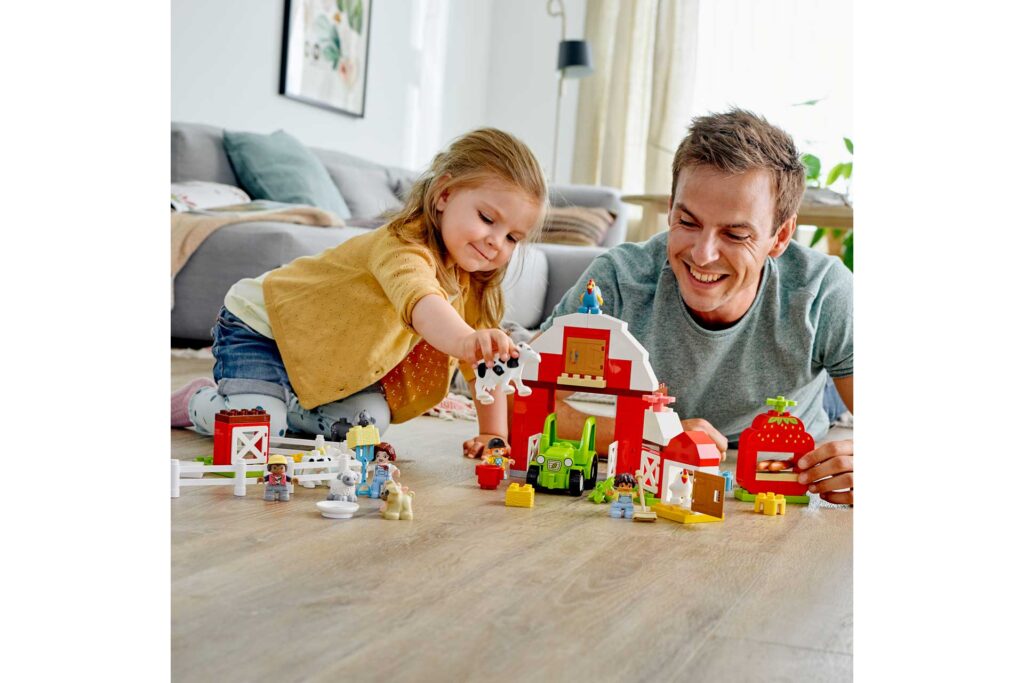 LEGO 10952 DUPLO Schuur, tractor & boerderijdieren verzorgen - Afbeelding 54