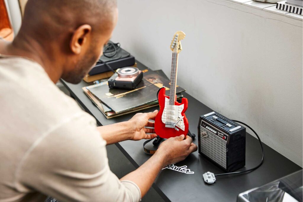 LEGO 21329 Ideas Stratocaster - Afbeelding 22
