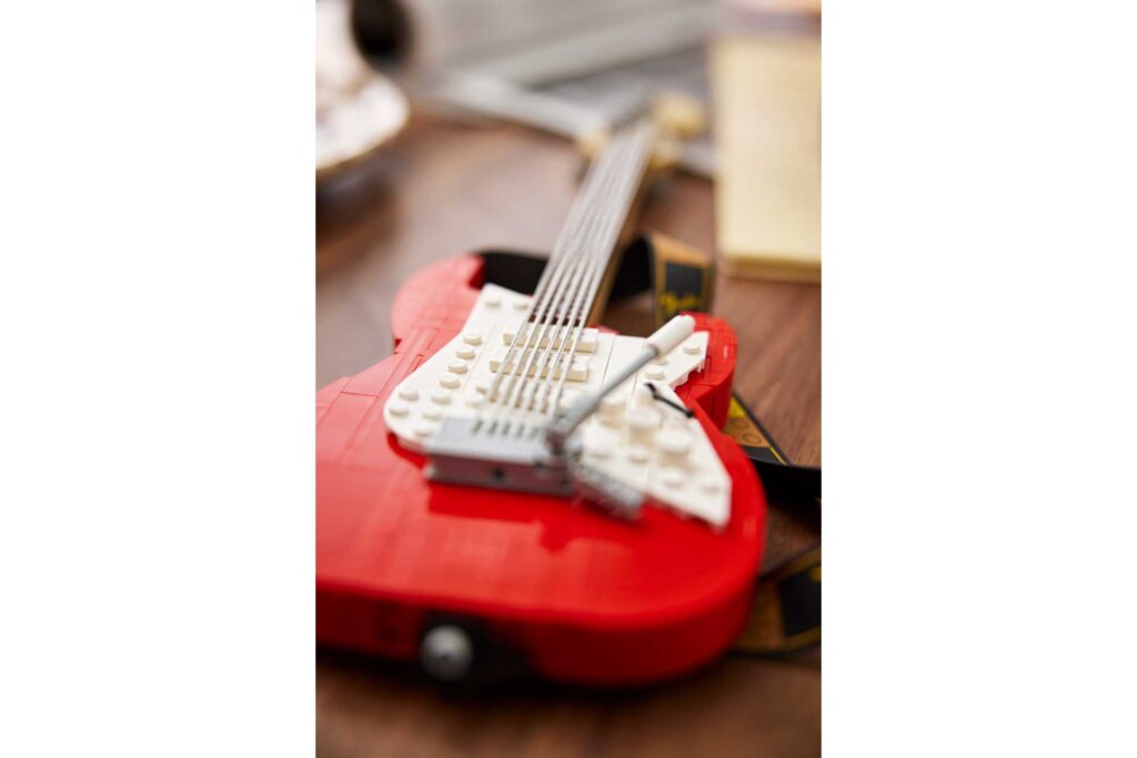 LEGO 21329 Ideas Stratocaster - Afbeelding 26