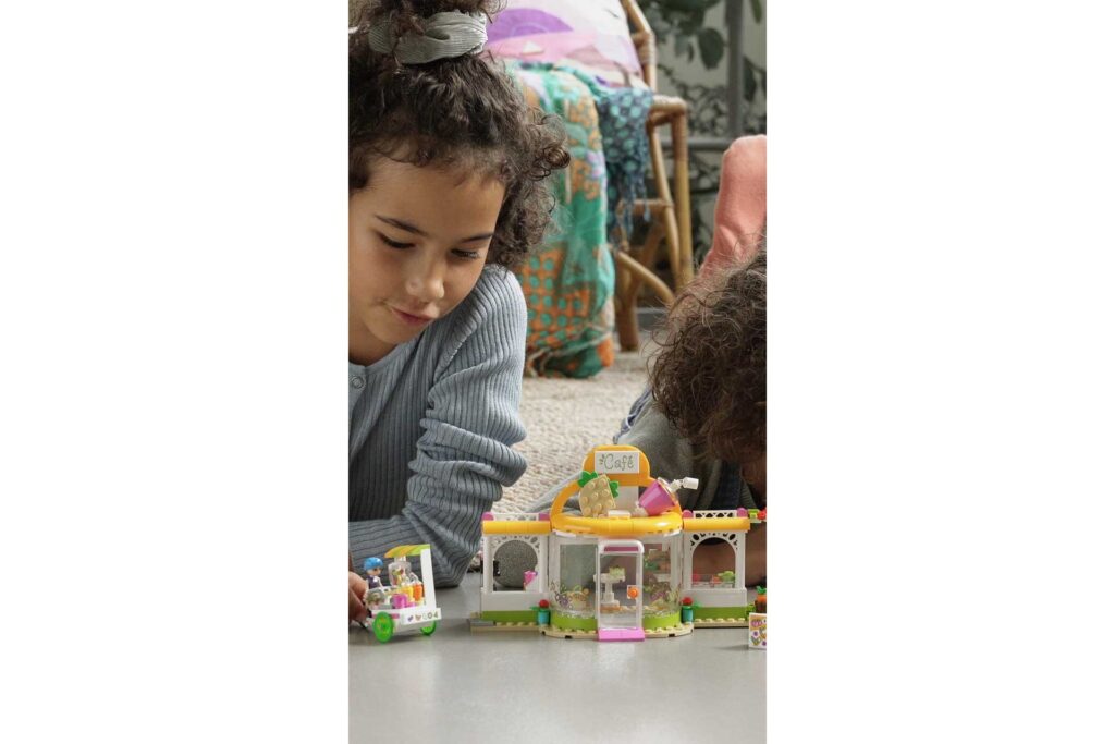 LEGO 41444 Friends Heartlake City biologisch café - Afbeelding 12