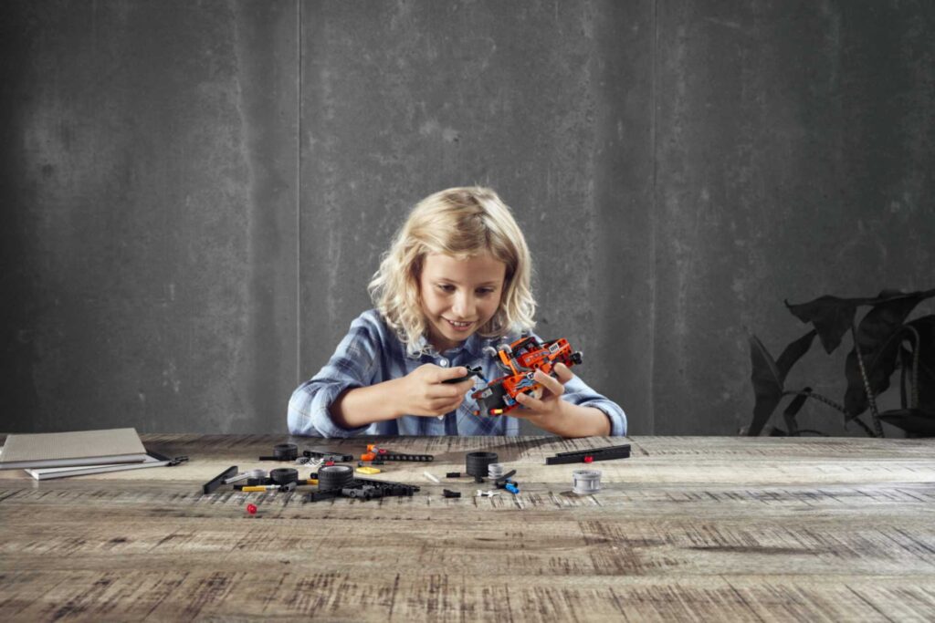 LEGO 42104 Technic Racetruck - Afbeelding 9
