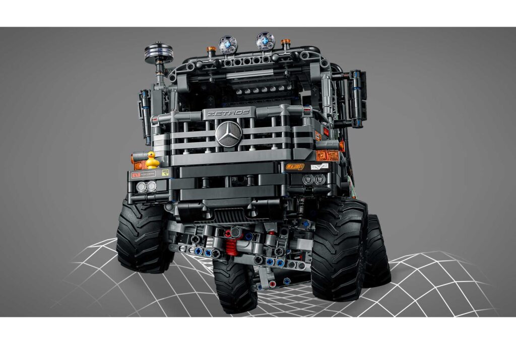 LEGO 42129 TECHNIC 4x4 Mercedes-Benz Zetros Trial Truck - Afbeelding 3