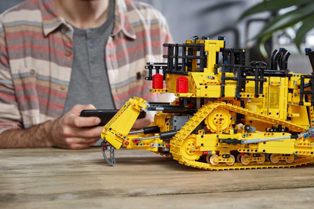 LEGO 42131 TECHNIC CAT D11T Bulldozer - Afbeelding 11