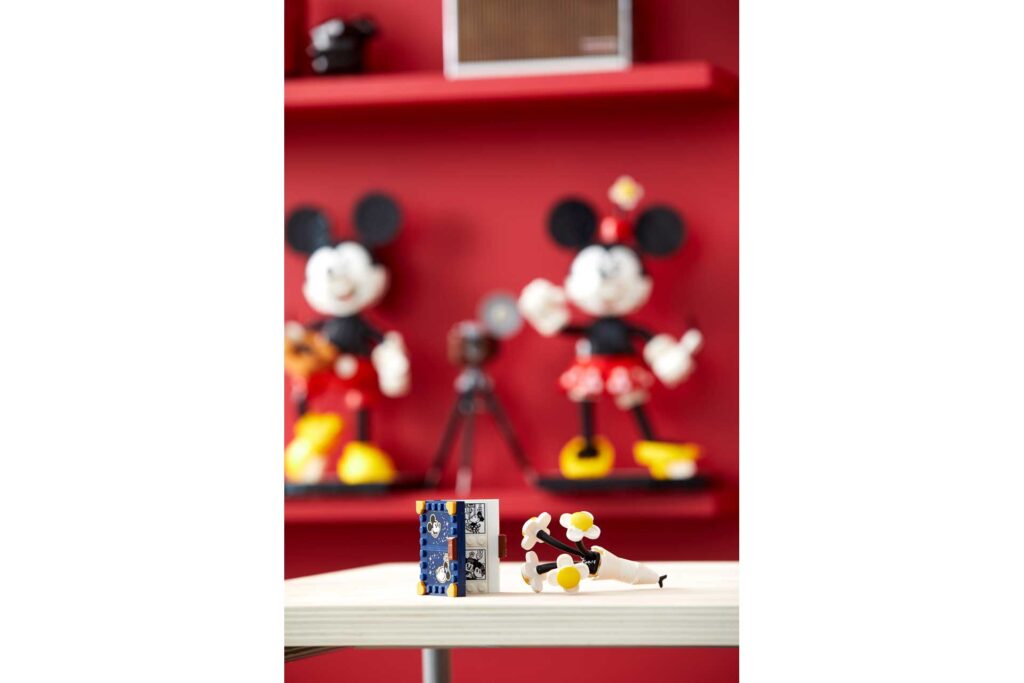 LEGO 43179 Disney Mickey Mouse & Minnie Mouse - Afbeelding 34