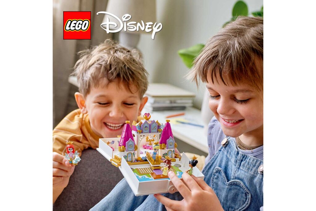 LEGO 43193 Disney Ariel, Belle, Assepoester en Tiana's verhalenboekavontuur - Afbeelding 16