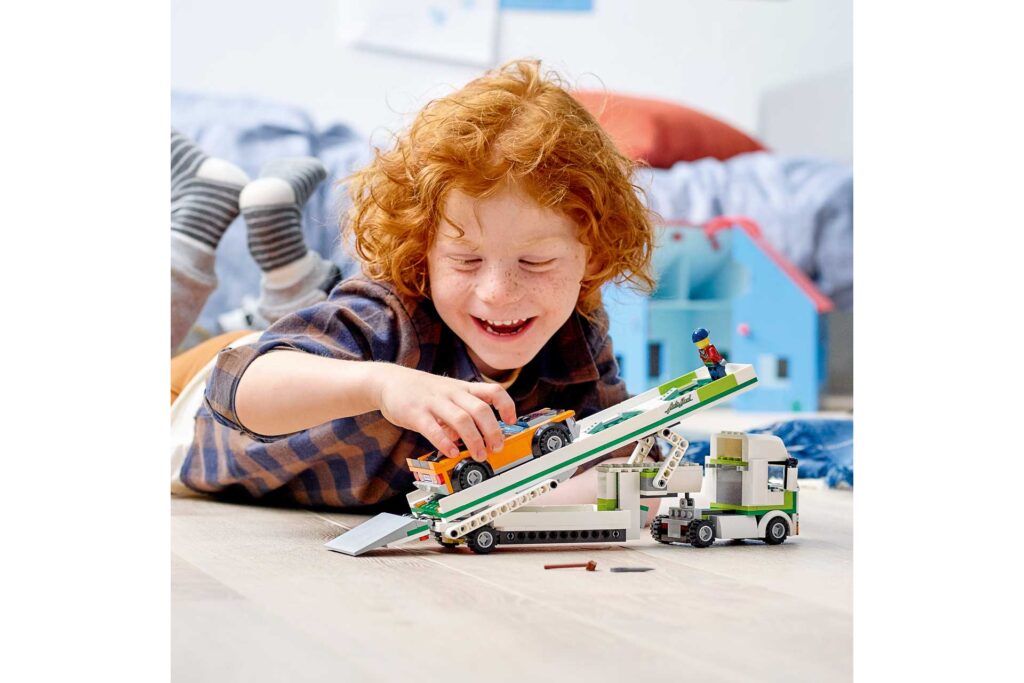 LEGO 60305 City Autotransportvoertuig - Afbeelding 12