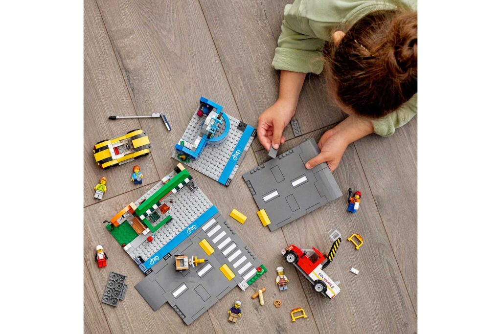 LEGO 60306 City Winkelstraat - Afbeelding 18
