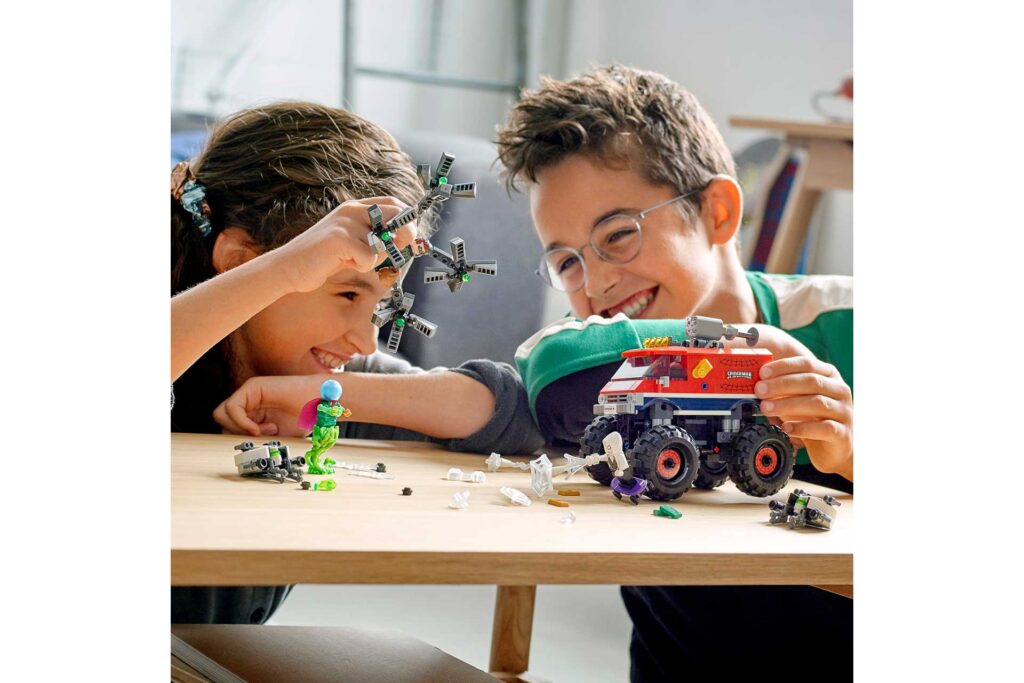 LEGO 76174 Spider-Man's monstertruck vs. Mysterio - Afbeelding 10