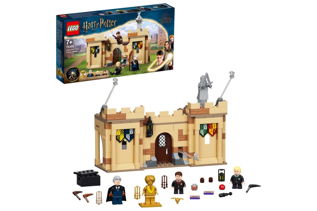 LEGO 76395 Harry Potter™ Zweinstein™: Eerste vliegles - Afbeelding 12