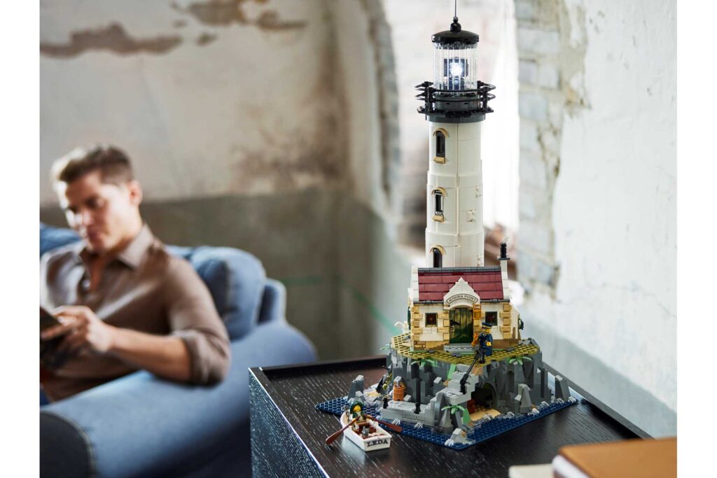 LEGO 21335 Ideas Gemotoriseerde Vuurtoren - Afbeelding 16