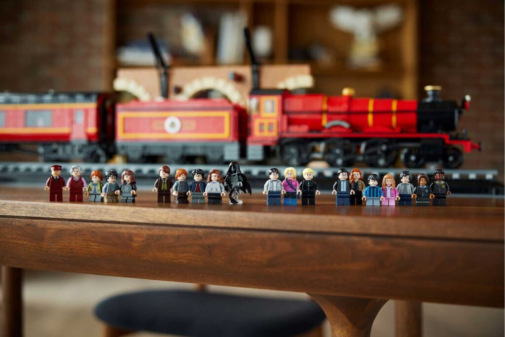 LEGO 76405 Harry Potter Zweinstein Express - Afbeelding 9