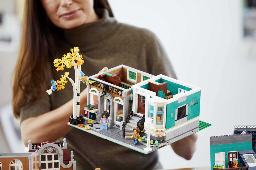 LEGO 10270 Boekwinkel - Afbeelding 41