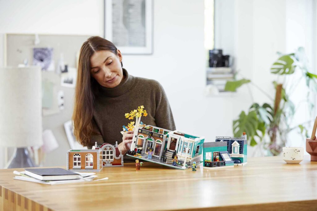 LEGO 10270 Boekwinkel - Afbeelding 38