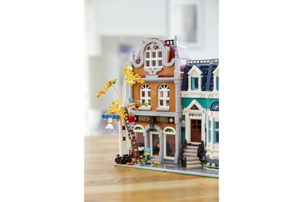 LEGO 10270 Boekwinkel - Afbeelding 28