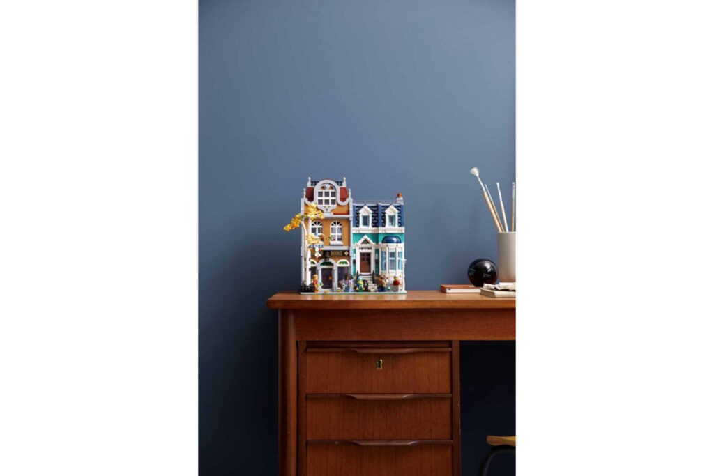 LEGO 10270 Boekwinkel - Afbeelding 20