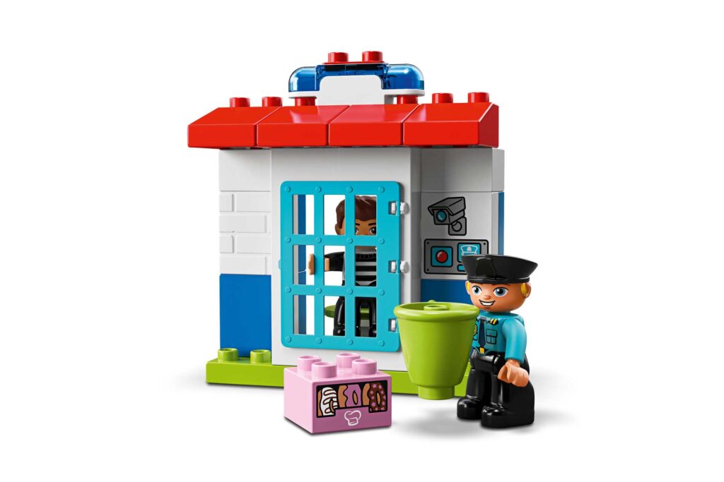 LEGO 10902 Politiebureau - Afbeelding 4