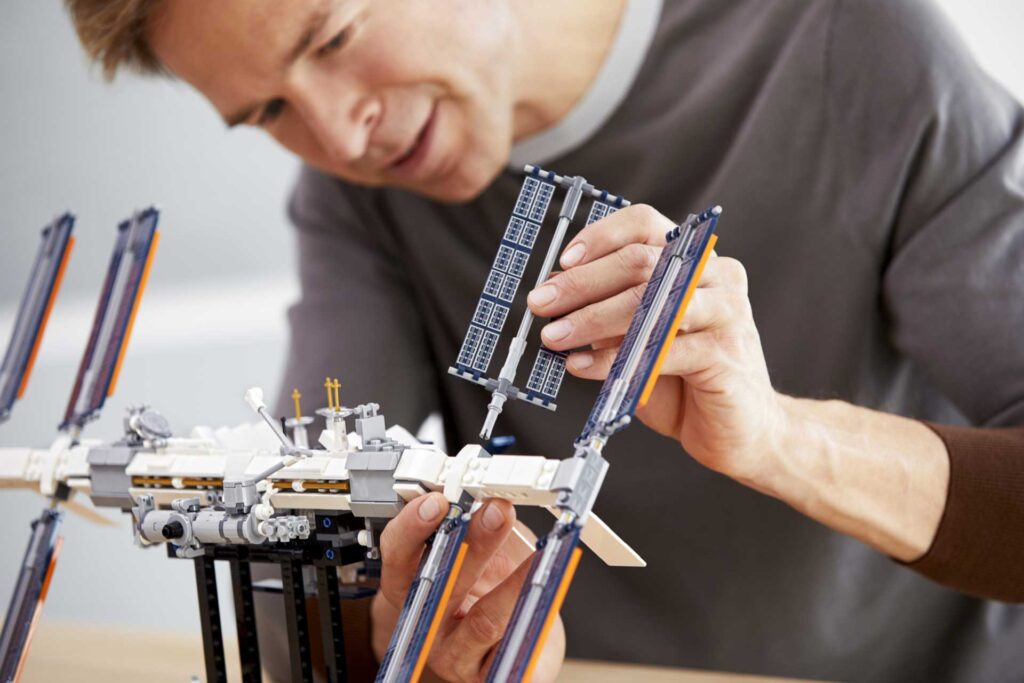 LEGO 21321 Ideas Internationaal ruimtestation - Afbeelding 33