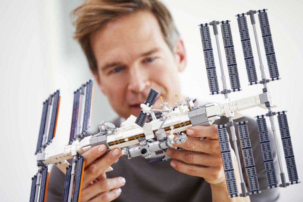 LEGO 21321 Ideas Internationaal ruimtestation - Afbeelding 26