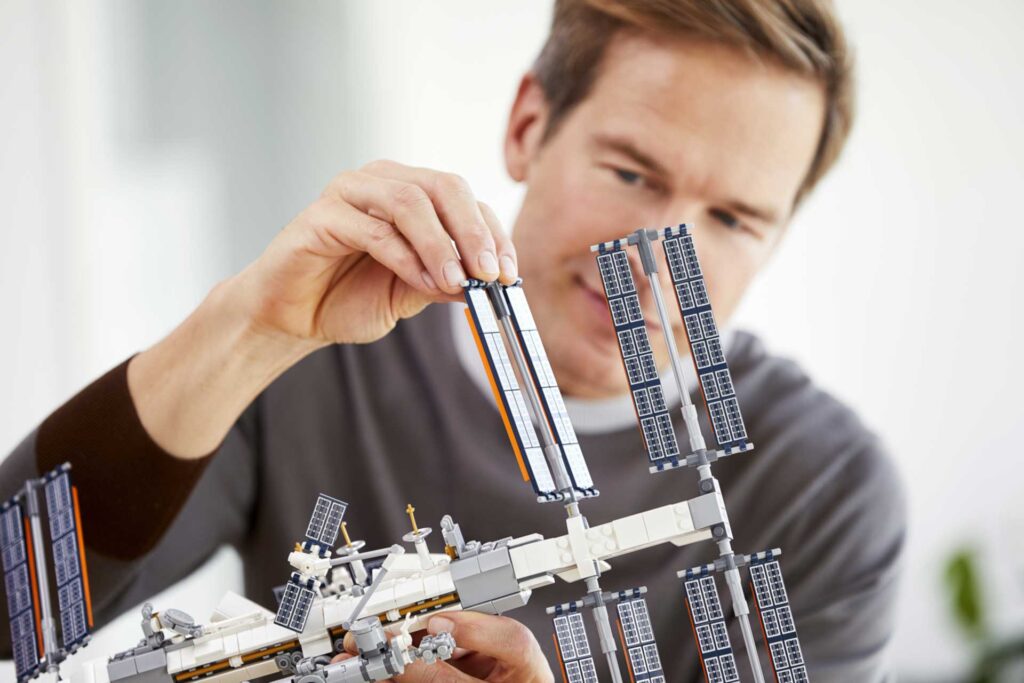 LEGO 21321 Ideas Internationaal ruimtestation - Afbeelding 24