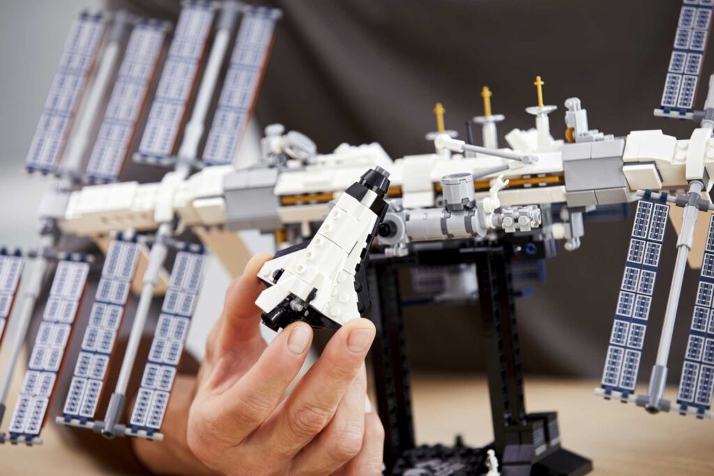 LEGO 21321 Ideas Internationaal ruimtestation - Afbeelding 19