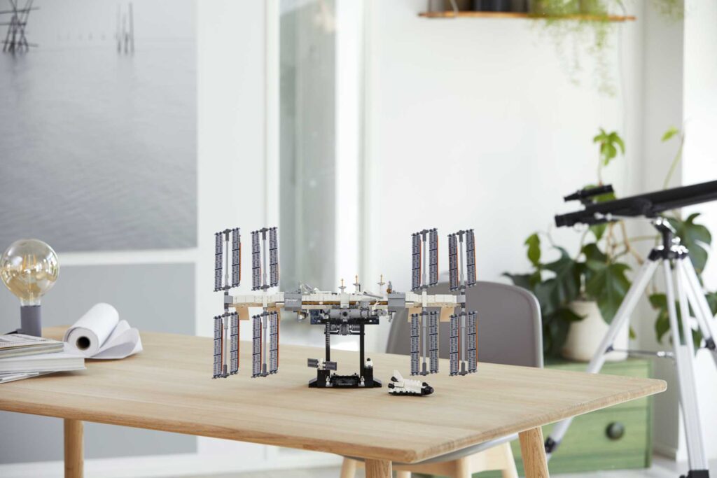 LEGO 21321 Ideas Internationaal ruimtestation - Afbeelding 15