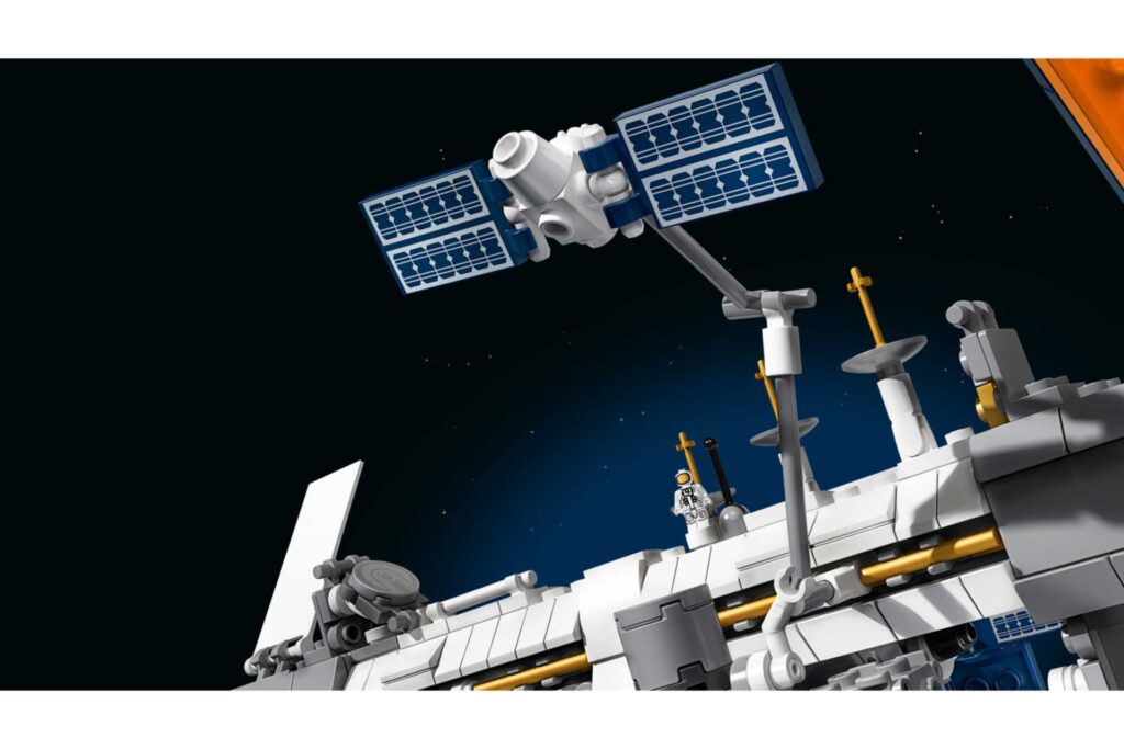 LEGO 21321 Ideas Internationaal ruimtestation - Afbeelding 39