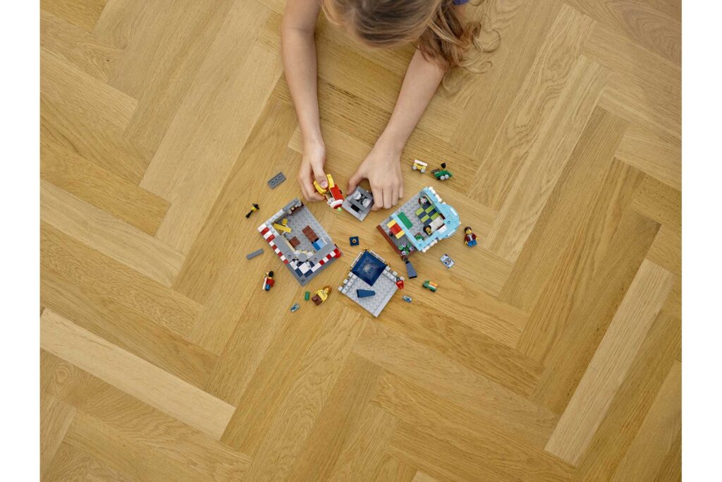 LEGO 31105 Creator Woonhuis en speelgoedwinkel - Afbeelding 14