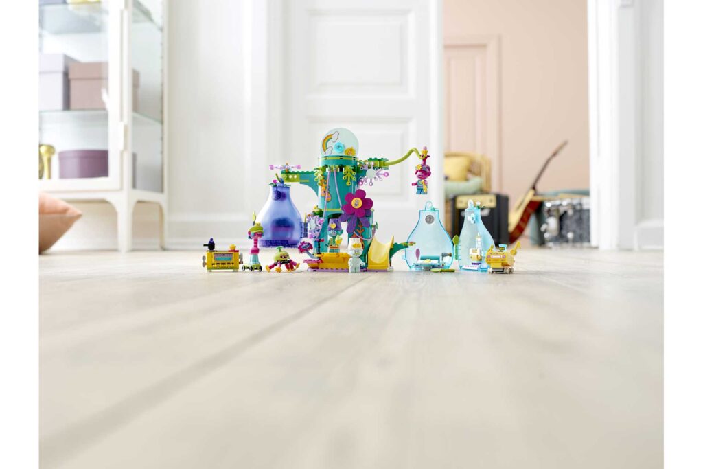 LEGO 41255 Feest in Trol Dorp - Afbeelding 15