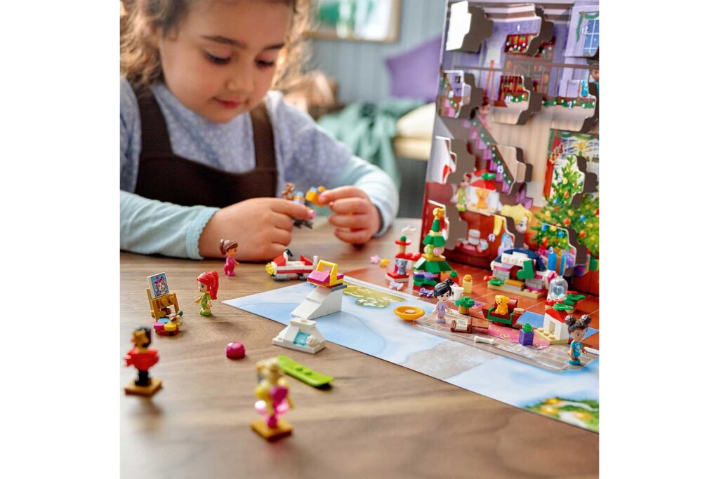 LEGO 41690 Friends Advent kalender 2021 - Afbeelding 4