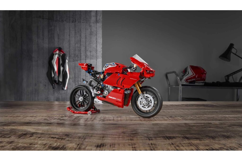 LEGO 42107 Technic Ducati Panigale V4 R - Afbeelding 20