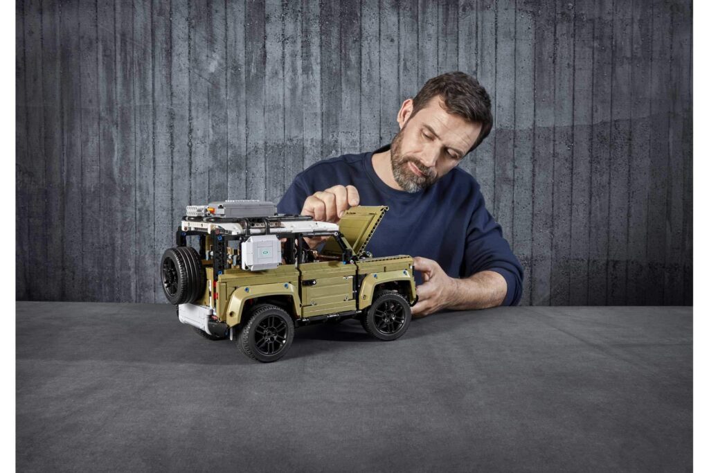 LEGO 42110 Landrover Defender - Afbeelding 32