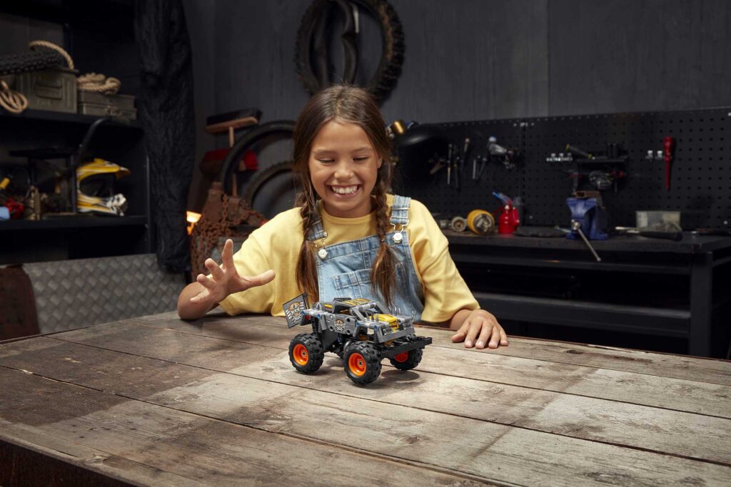 LEGO 42119 Technic Monster Jam Max-D - Afbeelding 13