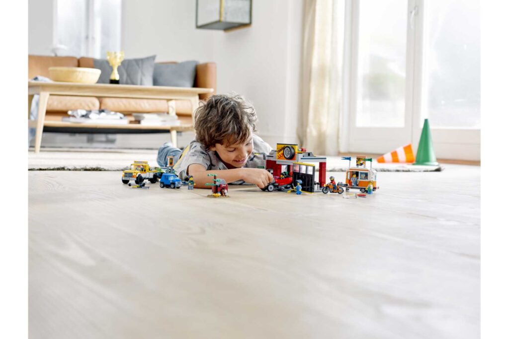 LEGO 60258 City Tuningworkshop - Afbeelding 18