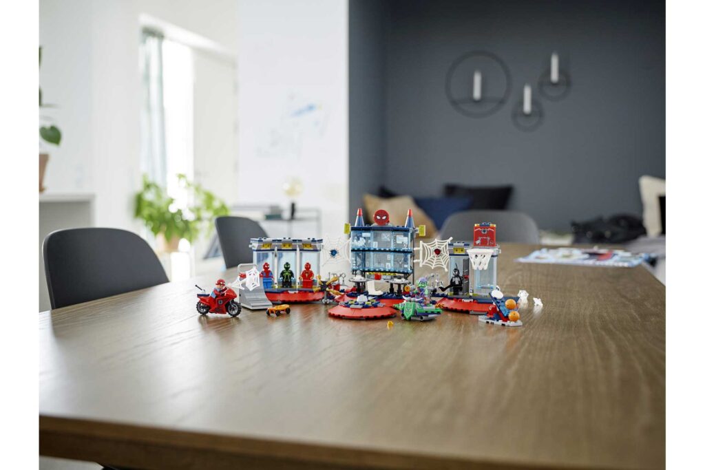 LEGO 76175 Super Heroes Aanval op de Spider schuilplaats - Afbeelding 12