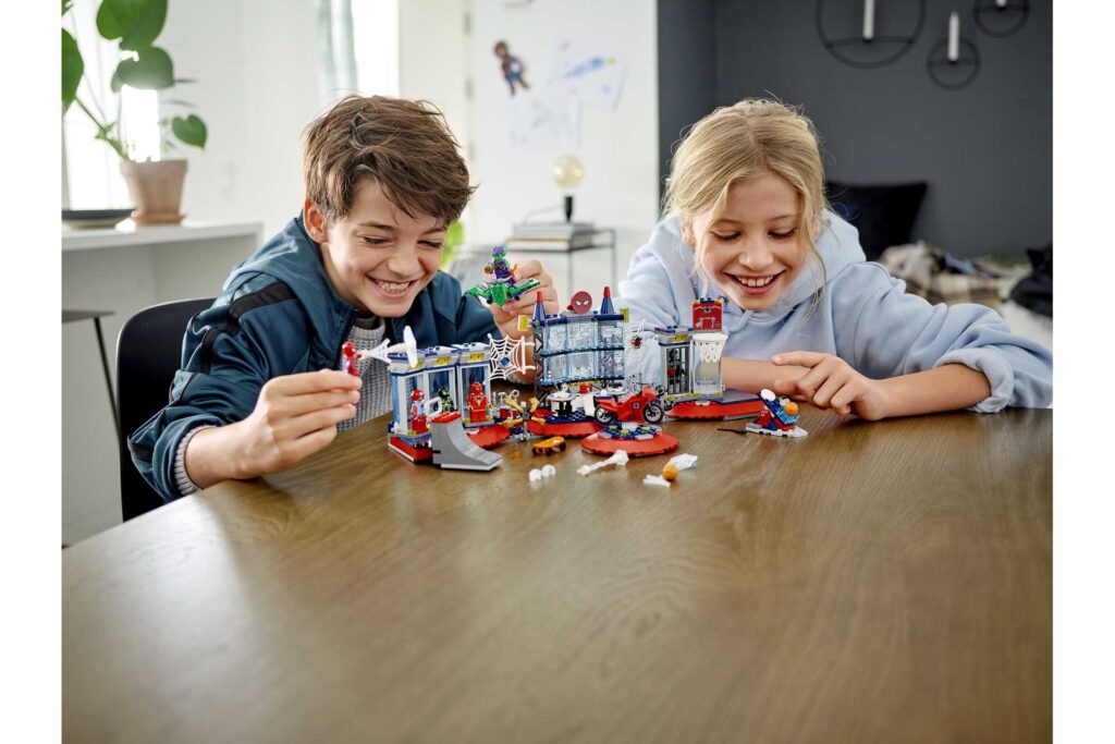 LEGO 76175 Super Heroes Aanval op de Spider schuilplaats - Afbeelding 13