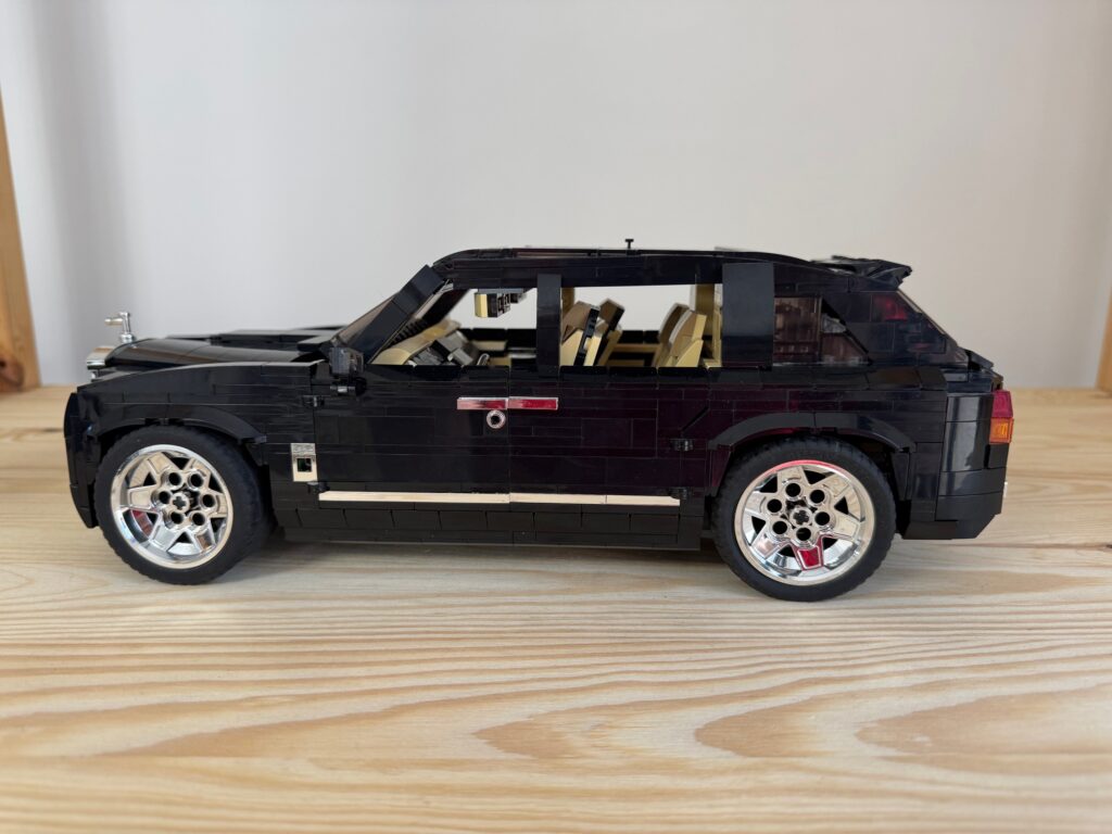LEGO MOC Rolls-Royce Cullinan - Afbeelding 8