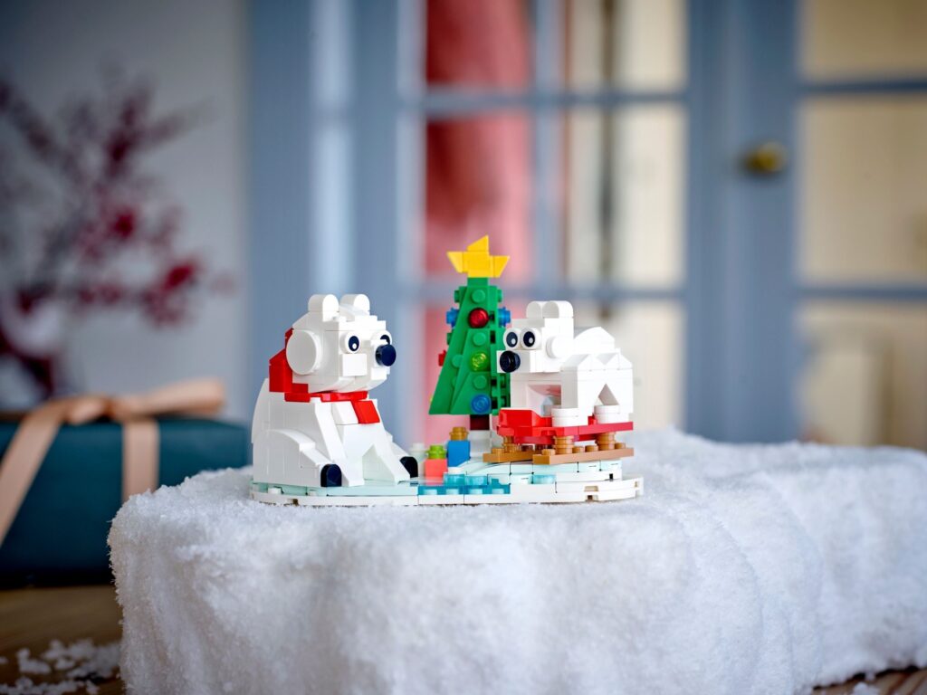 LEGO® Wintertime Polar Bears 40571 Building Kit (312 Pieces) - Afbeelding 5