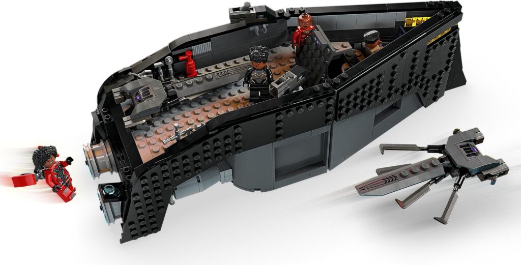 LEGO® Marvel Black Panther: War on the Water 76214 Building Toy Set (545 Pieces) - Afbeelding 4