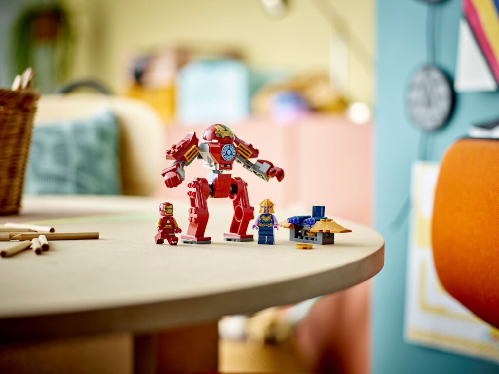 LEGO® Marvel Iron Man Hulkbuster vs. Thanos 76263 Building Toy Set (66 Pieces) - Afbeelding 6