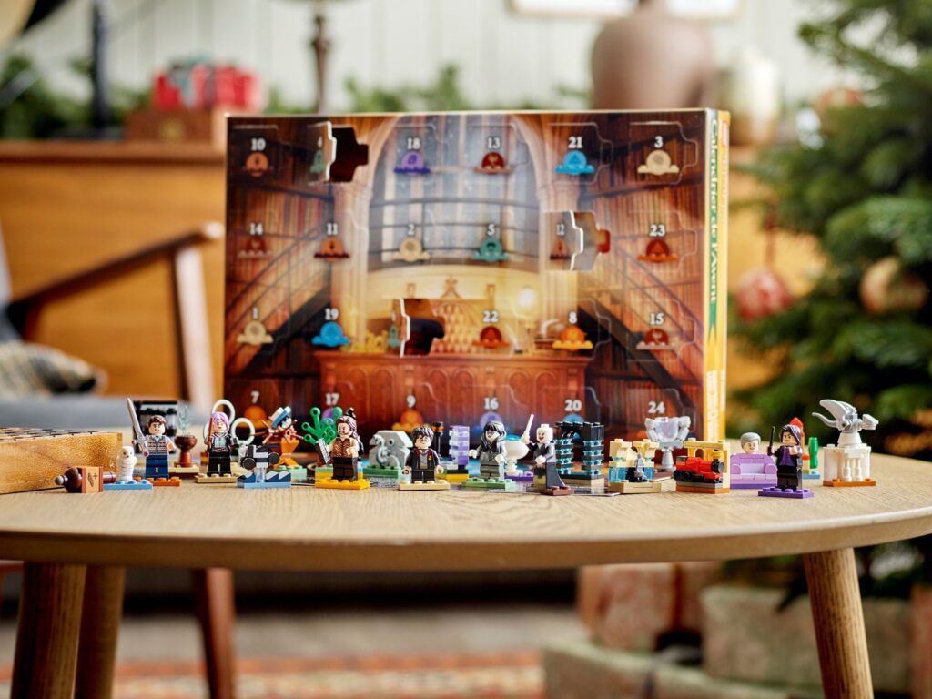 LEGO® Harry Potter™ Advent Calendar 76404 Building Toy Set (334 Pieces) - Afbeelding 9
