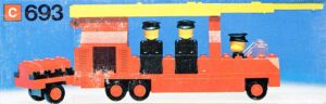 693-1 - Fire Engine with Firemen